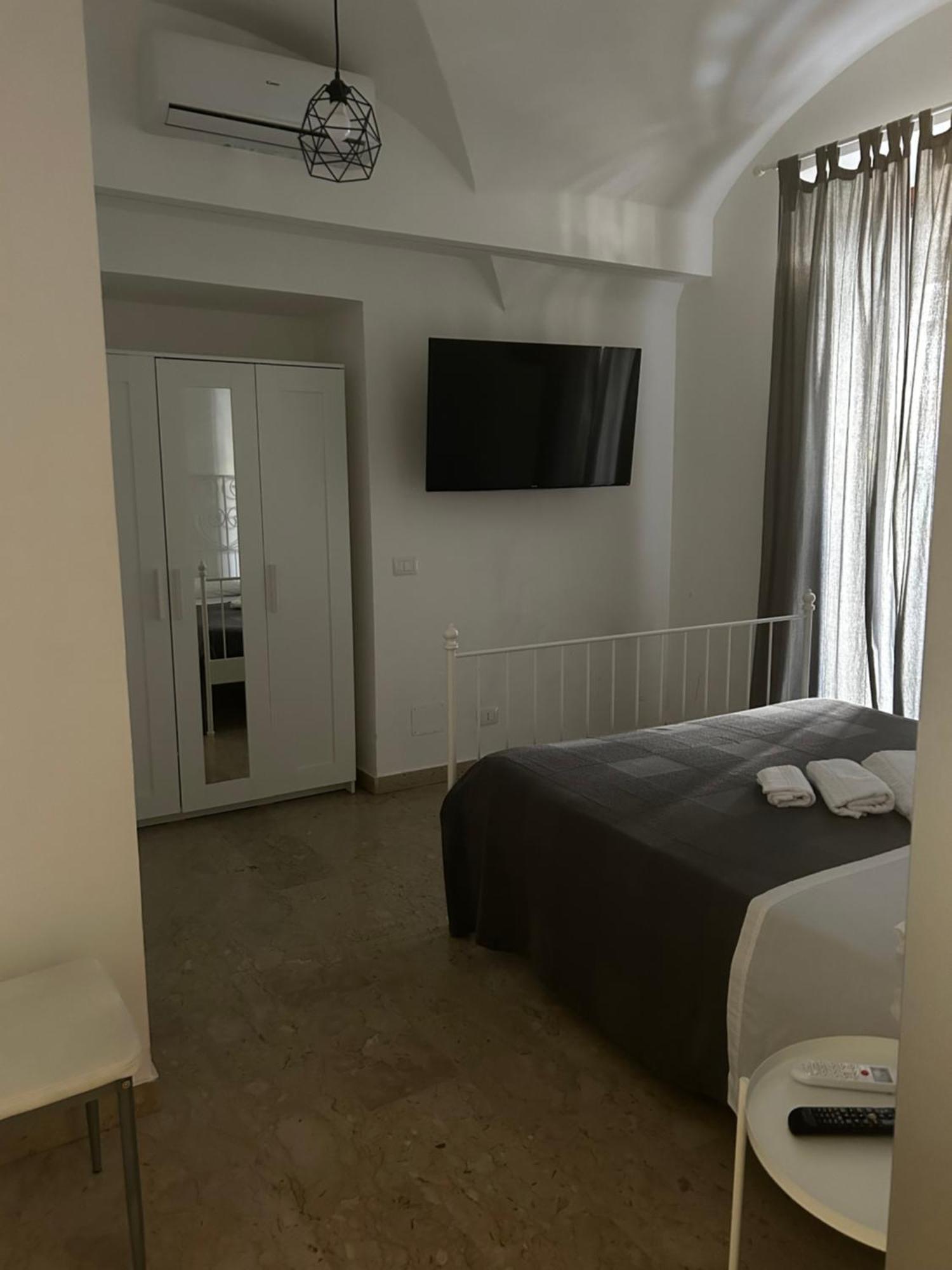 G House 100 Apartment Catania Ngoại thất bức ảnh